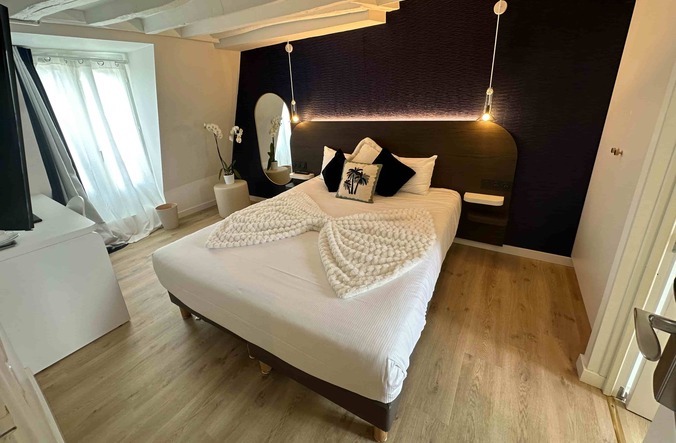CHAMBRE-61
